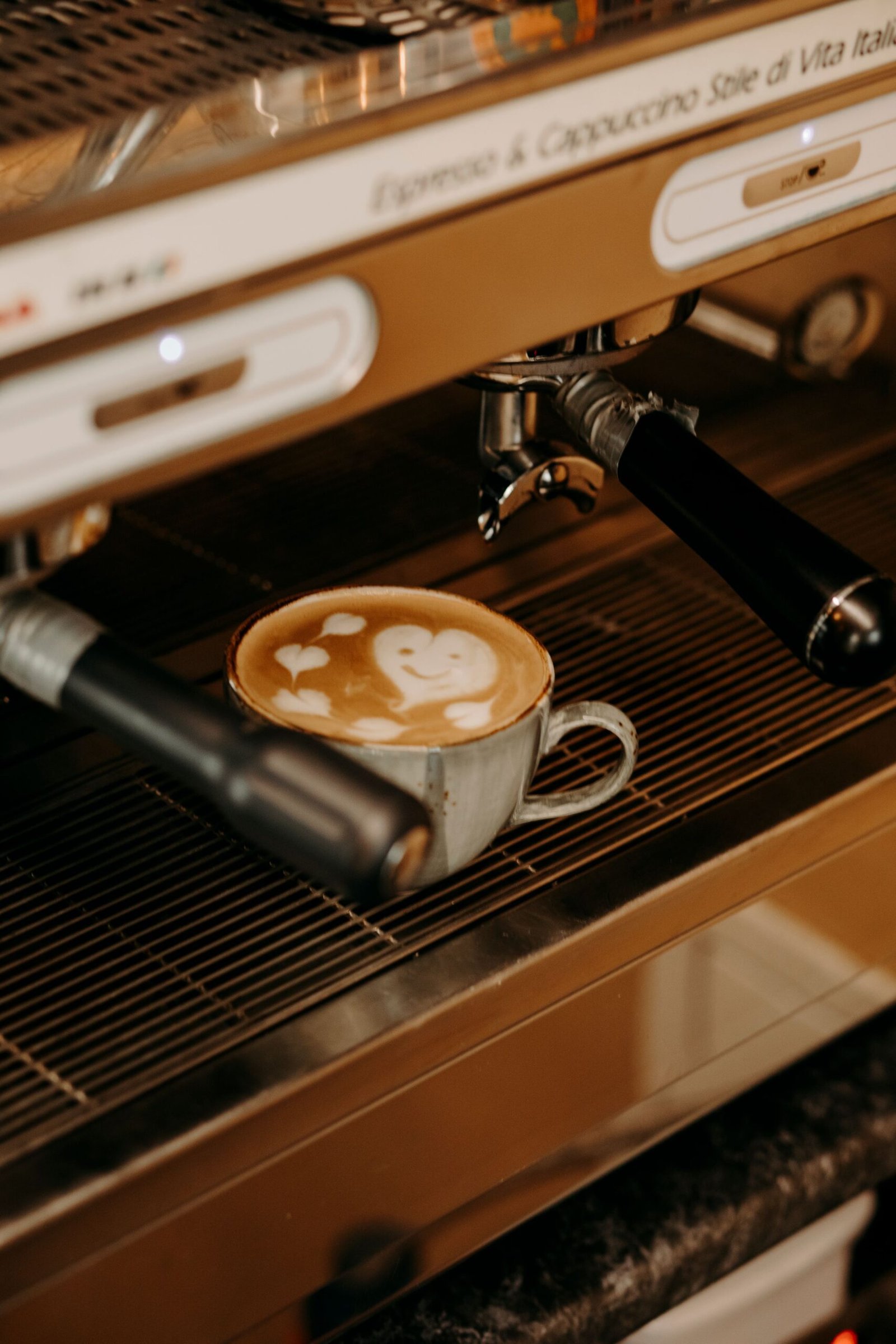 Latte on the espresso machine