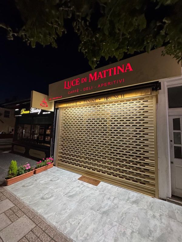 Luce di Mattina shopfront